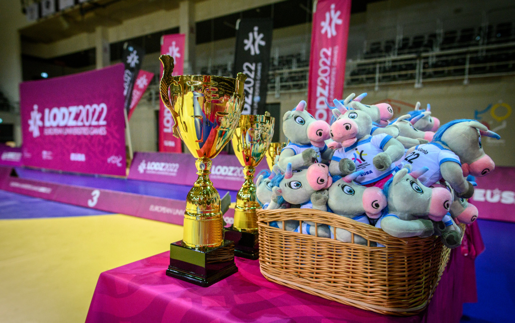 EUG2022 Medals and cups, with EUGenio the mascot