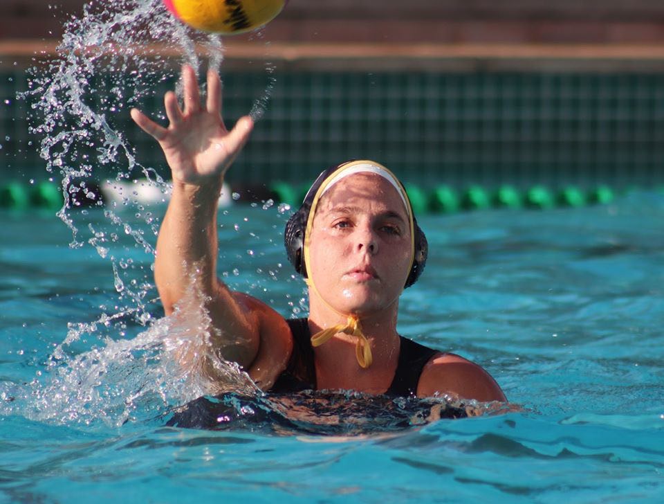 Hannah Calvert   South African Water Polo   action shot