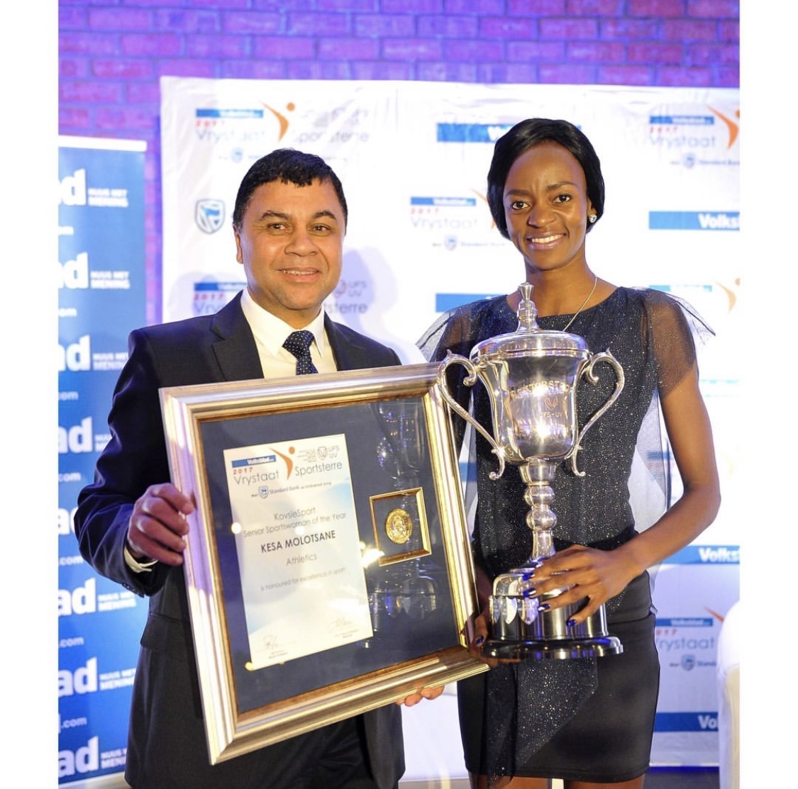 Kesa Molotsane winning UFS Sportswoman of the Year in 2017